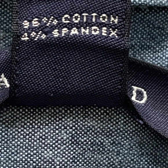 **NEW LANDS’END Half Button Down Chambray Shirt - Picture 6 of 7